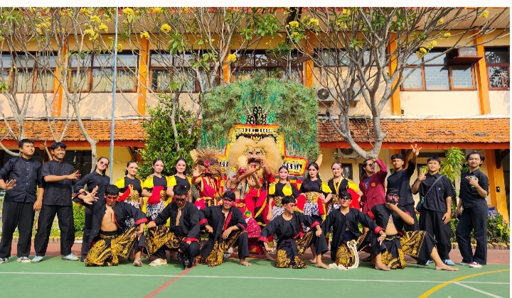 SEMARAK HUT ke-81 RI, SMK Negeri 2 Ponorogo Launching Grup Reog Sardulo Darmo Budoyo  PONOROGO