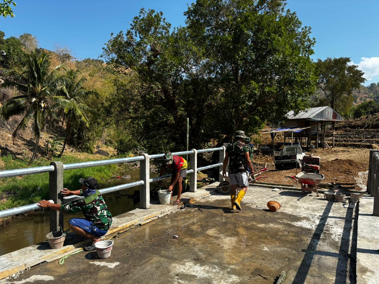 *Progres Nyata, Pembangunan Jembatan Beton Badenglolo Tahap V Capai 92,65 %*