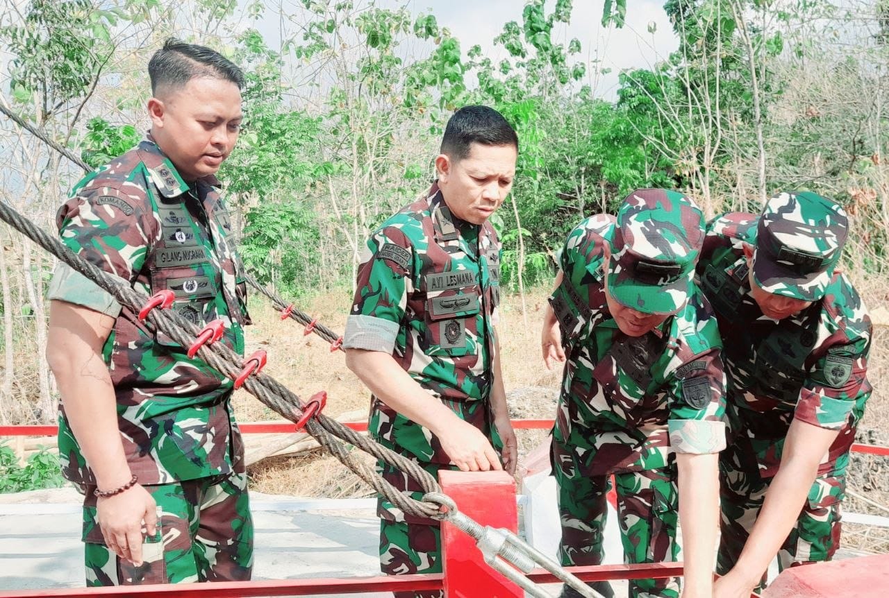 *Kasdam XIV/Hasanuddin Tinjau Jembatan Perintis Garuda di Gowa, Pastikan Keamanan Akses Warga*